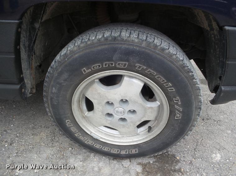 image for item DA7740 1997 Jeep Grand Cherokee SUV