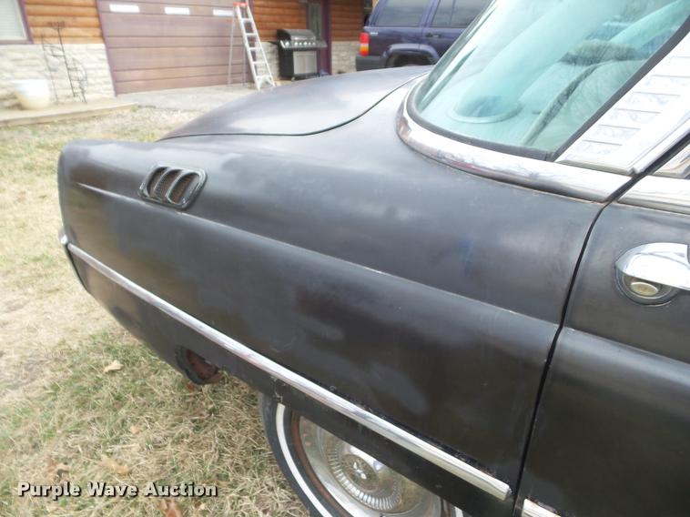 image for item DA7741 1953 Lincoln Capri