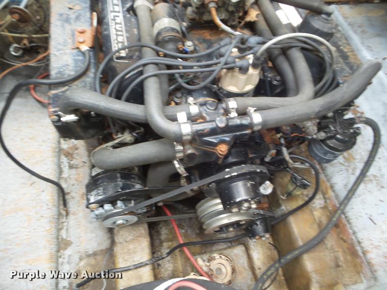 image for item DA7743 1976 Reinell B2371 Cabin Cruiser boat