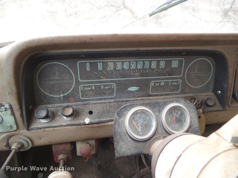 image for item DA7744 1964 Chevrolet 60 grain truck