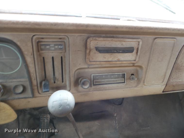 image for item DA7744 1964 Chevrolet 60 grain truck