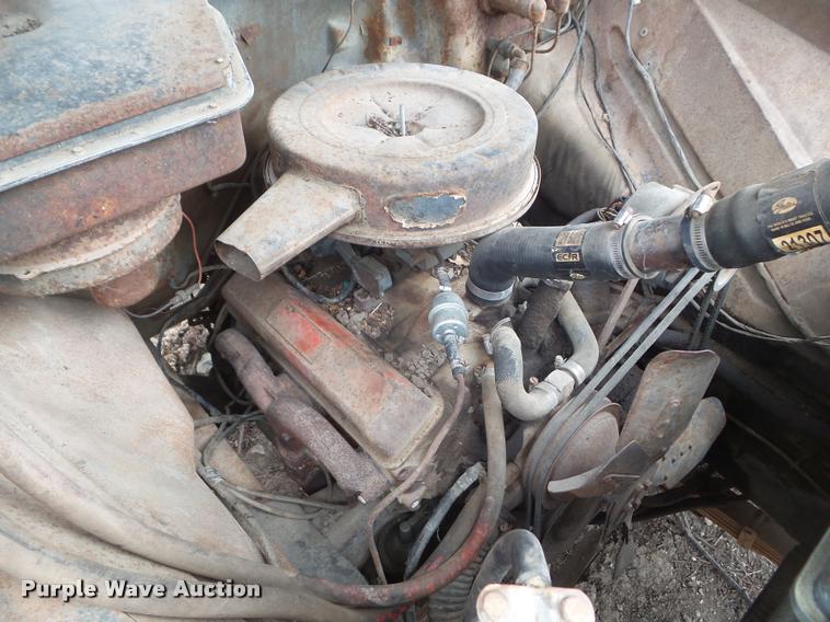 image for item DA7744 1964 Chevrolet 60 grain truck