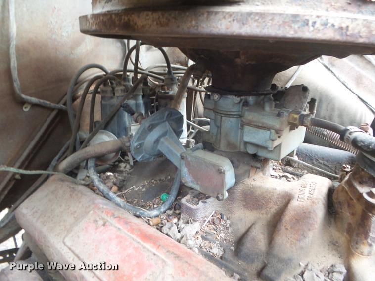 image for item DA7744 1964 Chevrolet 60 grain truck