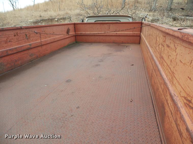 image for item DA7744 1964 Chevrolet 60 grain truck