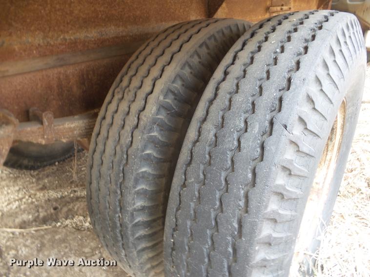 image for item DA7744 1964 Chevrolet 60 grain truck