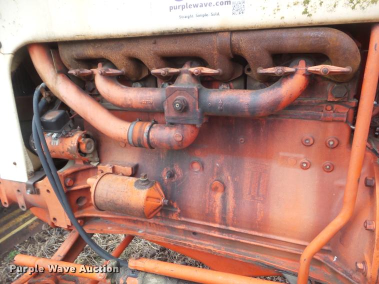 image for item DA7746 1964 Case 930 tractor