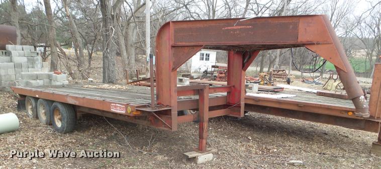 image for item DA7747 1977 Hillsboro equipment trailer