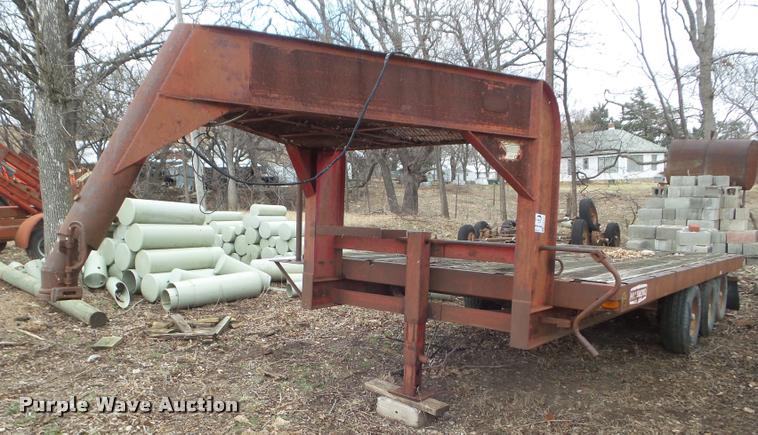 image for item DA7747 1977 Hillsboro equipment trailer