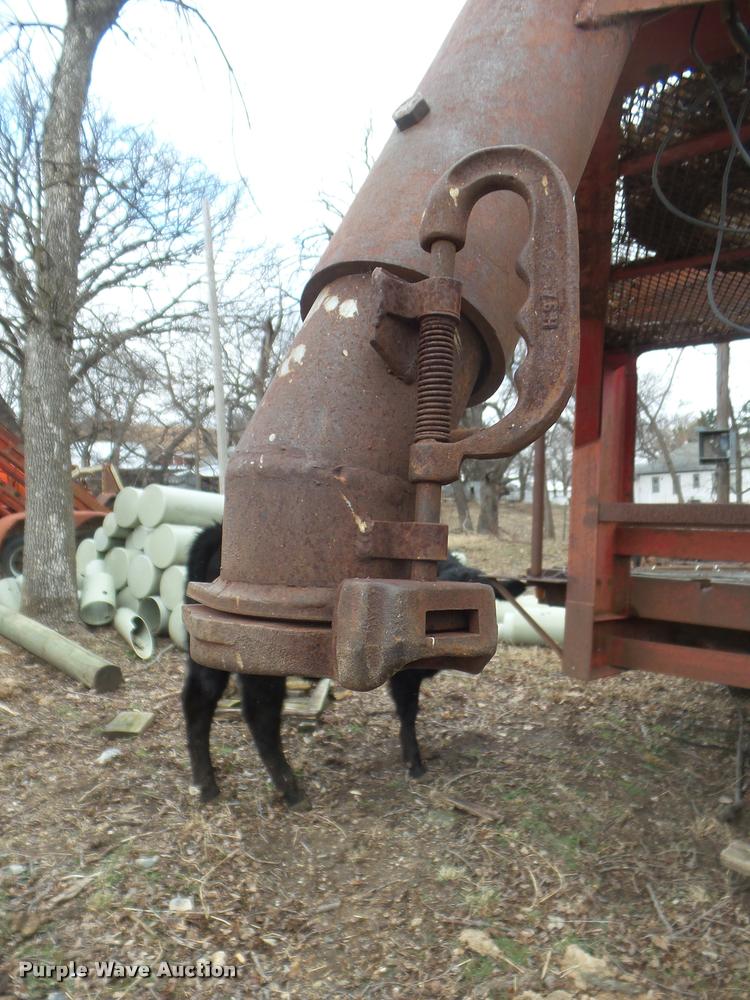 image for item DA7747 1977 Hillsboro equipment trailer