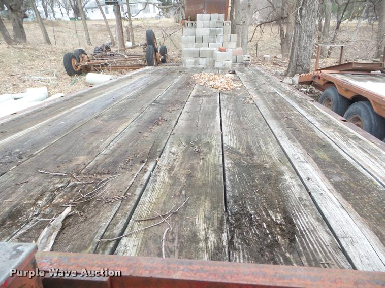 image for item DA7747 1977 Hillsboro equipment trailer