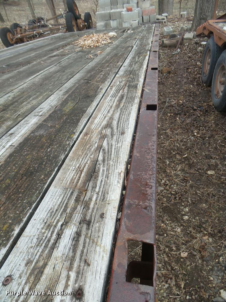 image for item DA7747 1977 Hillsboro equipment trailer