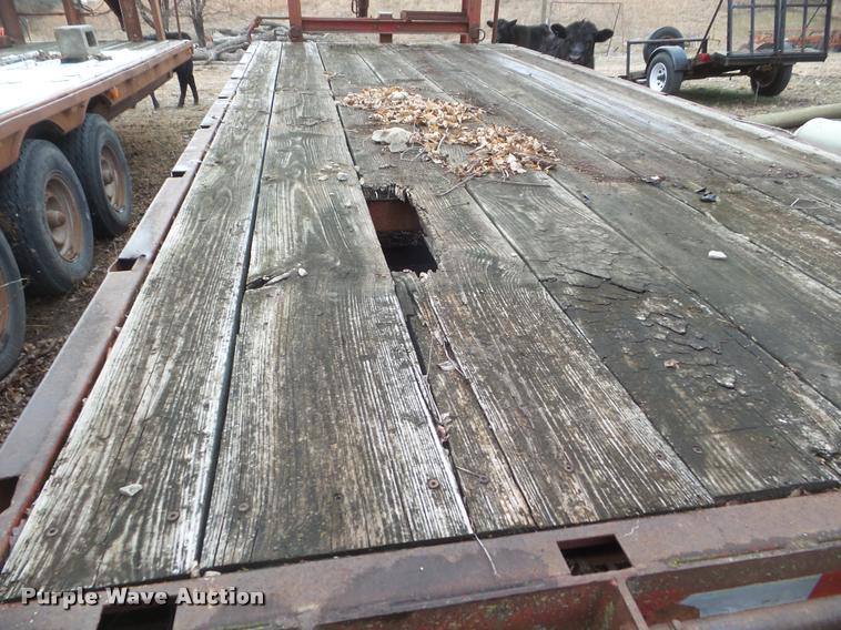 image for item DA7747 1977 Hillsboro equipment trailer