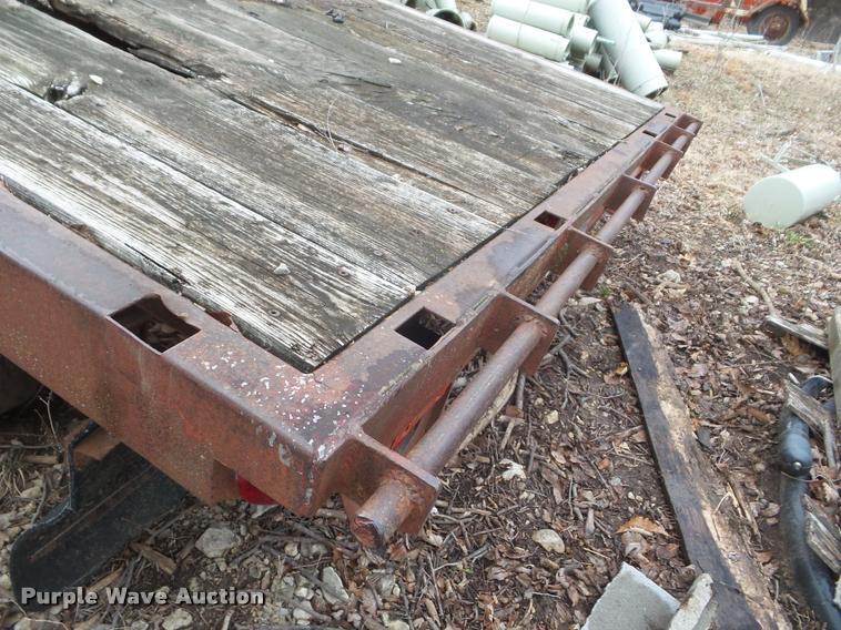 image for item DA7747 1977 Hillsboro equipment trailer