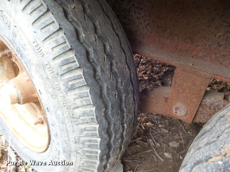 image for item DA7747 1977 Hillsboro equipment trailer