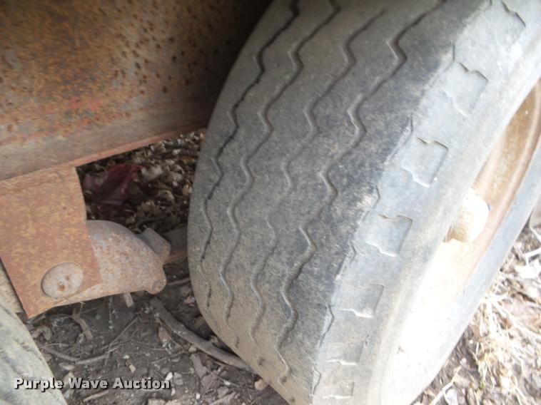 image for item DA7747 1977 Hillsboro equipment trailer