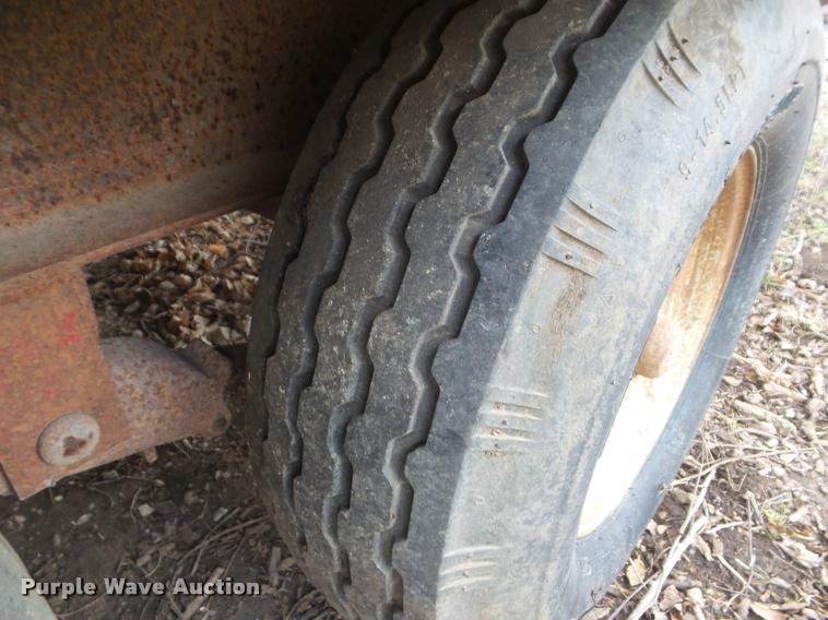 image for item DA7747 1977 Hillsboro equipment trailer