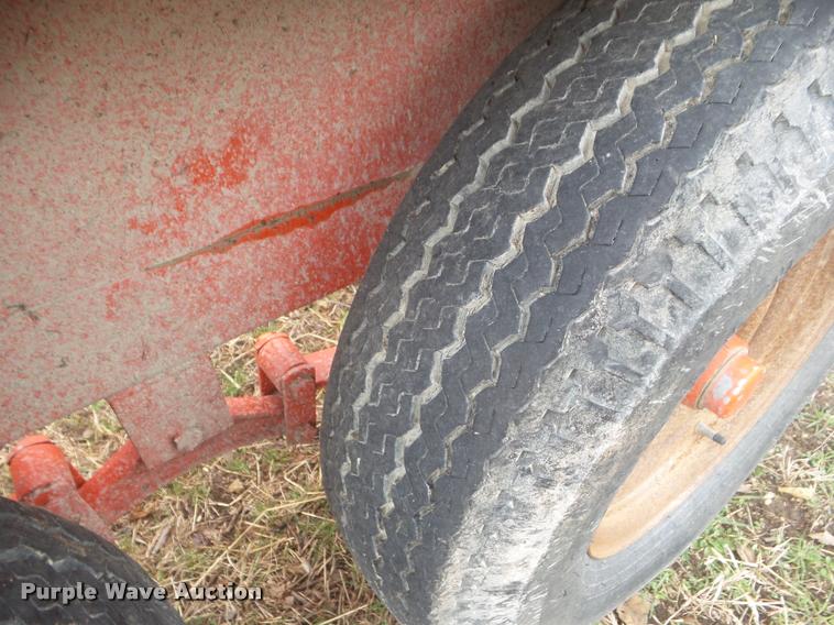 image for item DA7748 1997 Stewart & Stevenson GE93 Figure 8 fiber optic reel carrier