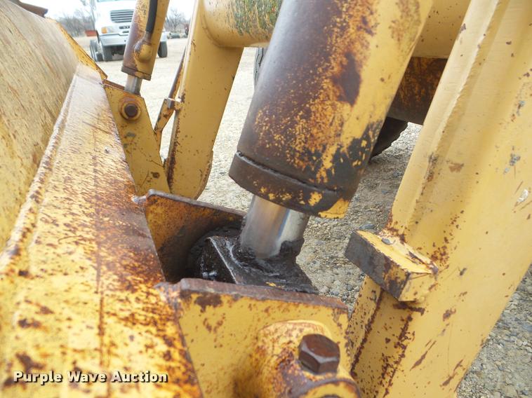 image for item DA7749 Ford 545 backhoe