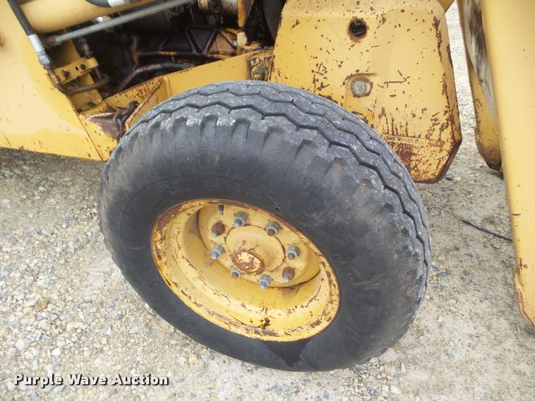 image for item DA7749 Ford 545 backhoe