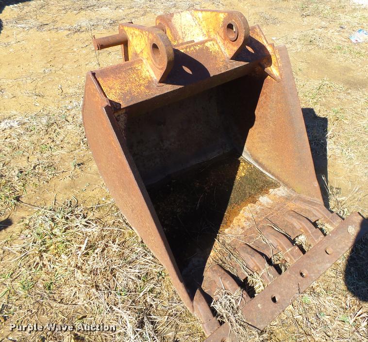 image for item DA9004 Case backhoe bucket