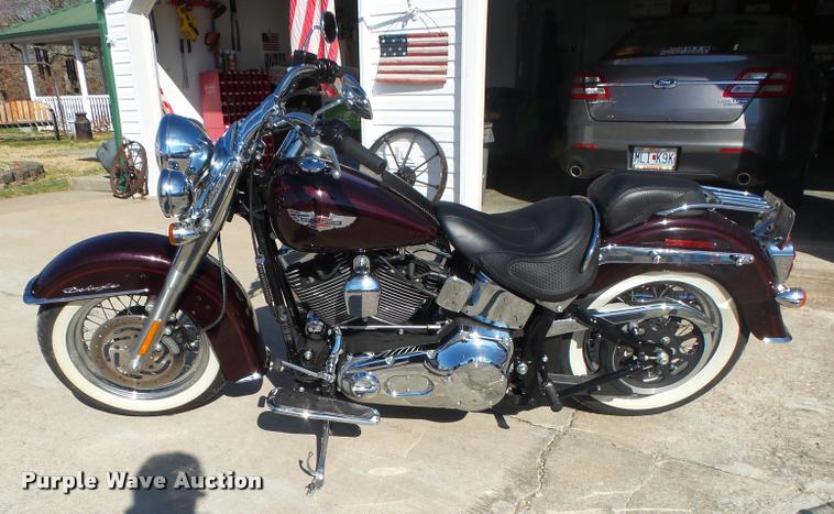 image for item DA9012 2006 Harley Davidson Softail Deluxe motorcycle