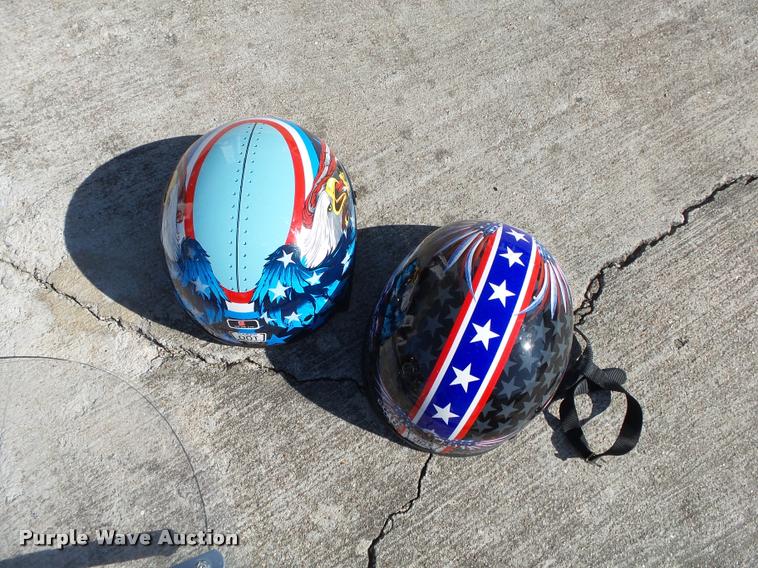 image for item DA9012 2006 Harley Davidson Softail Deluxe motorcycle