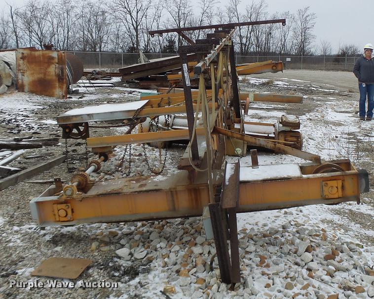 image for item DA9377 Deshazo overhead crane