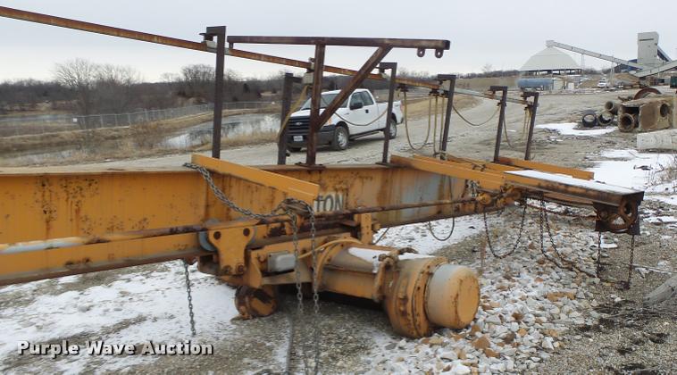 image for item DA9377 Deshazo overhead crane