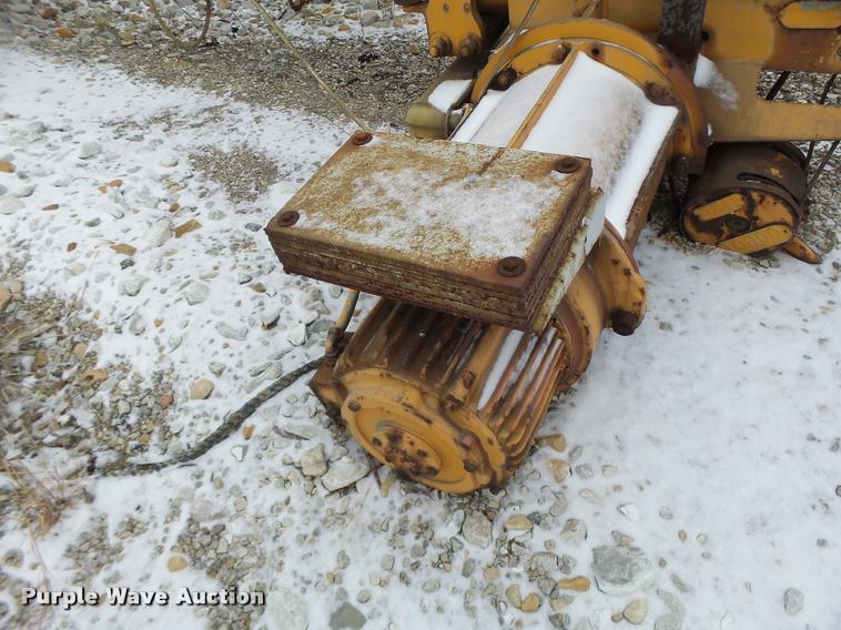 image for item DA9377 Deshazo overhead crane