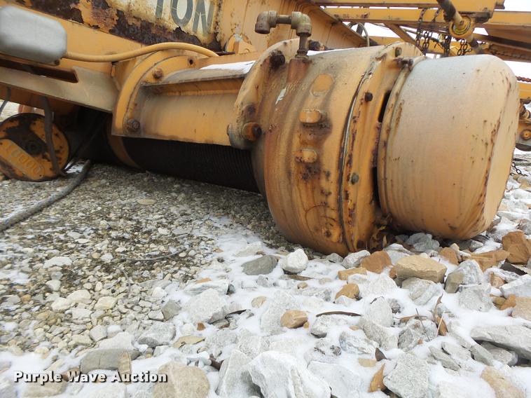 image for item DA9377 Deshazo overhead crane