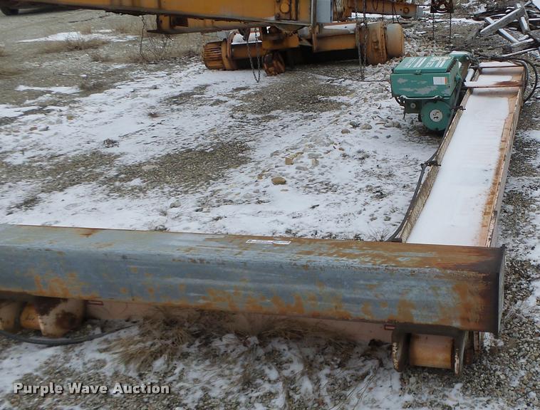 image for item DA9378 P & H swing crane