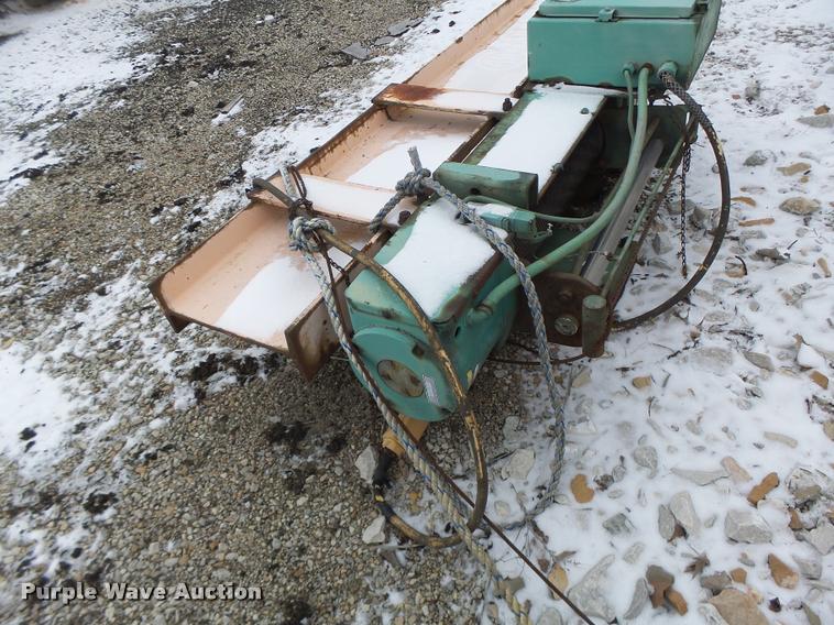 image for item DA9378 P & H swing crane