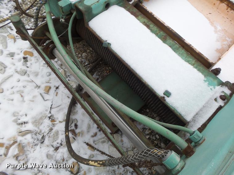 image for item DA9378 P & H swing crane