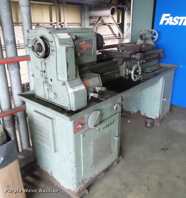 image for item DA9379 Logan metal lathe