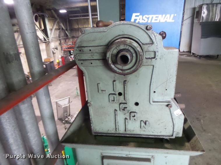image for item DA9379 Logan metal lathe