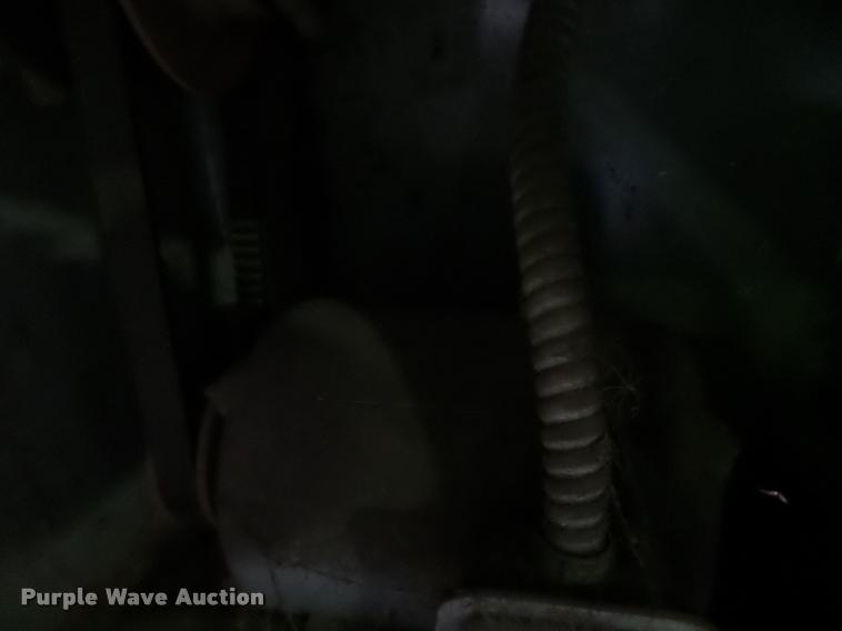 image for item DA9379 Logan metal lathe