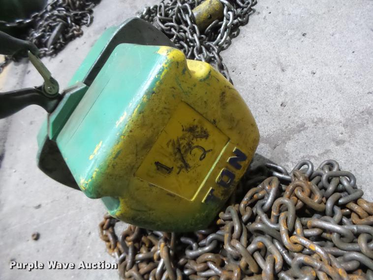 image for item DA9383 Approximately 12 chain hoists