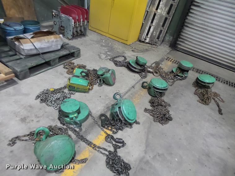 image for item DA9383 Approximately 12 chain hoists