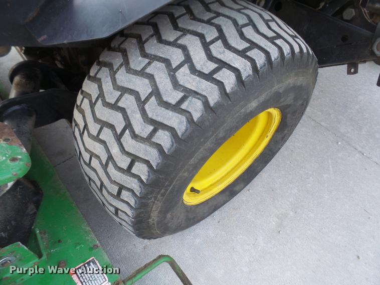 image for item DB0645 2013 John Deere 1600 Series II Turbo lawn mower