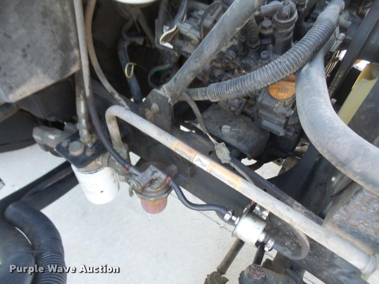 image for item DB0645 2013 John Deere 1600 Series II Turbo lawn mower