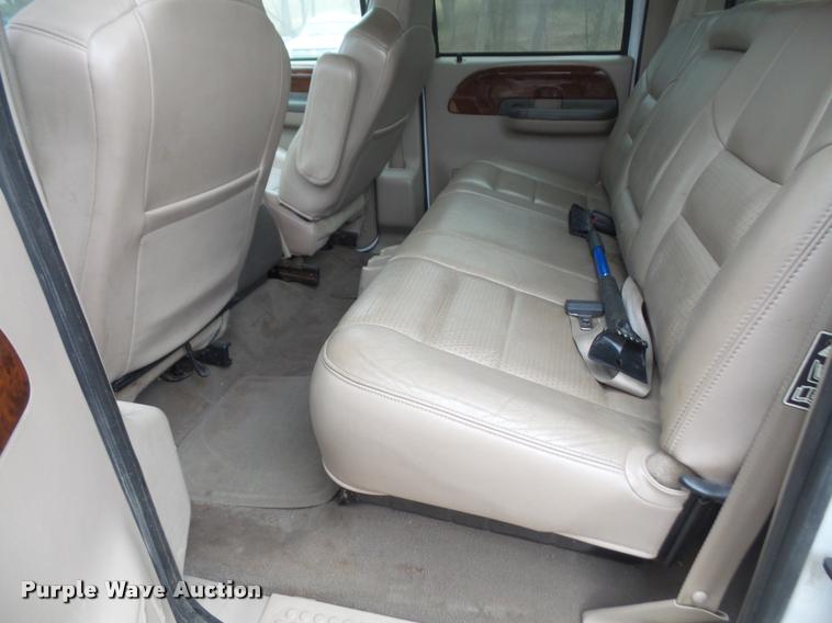 image for item DB0658 2002 Ford F250 Super Duty Crew Cab pickup truck