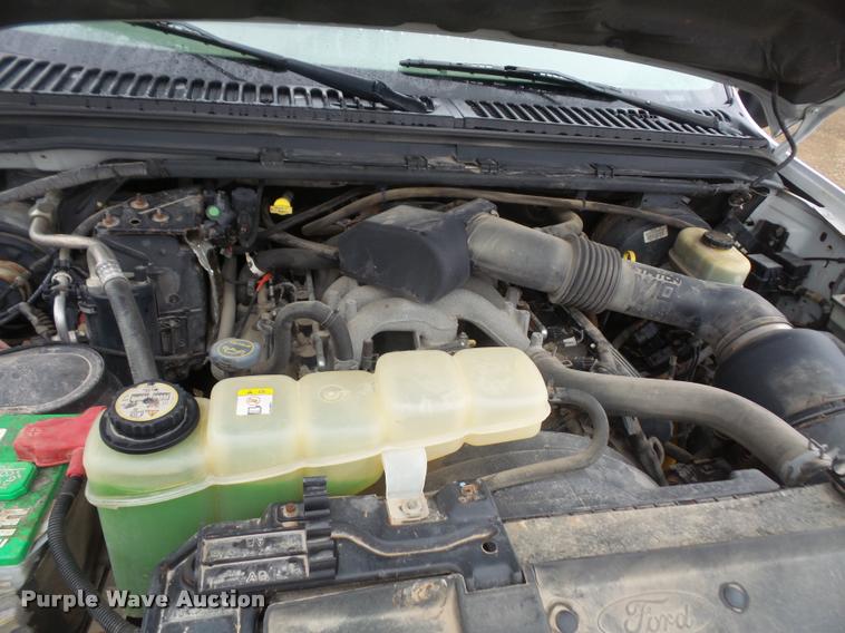 image for item DB0658 2002 Ford F250 Super Duty Crew Cab pickup truck