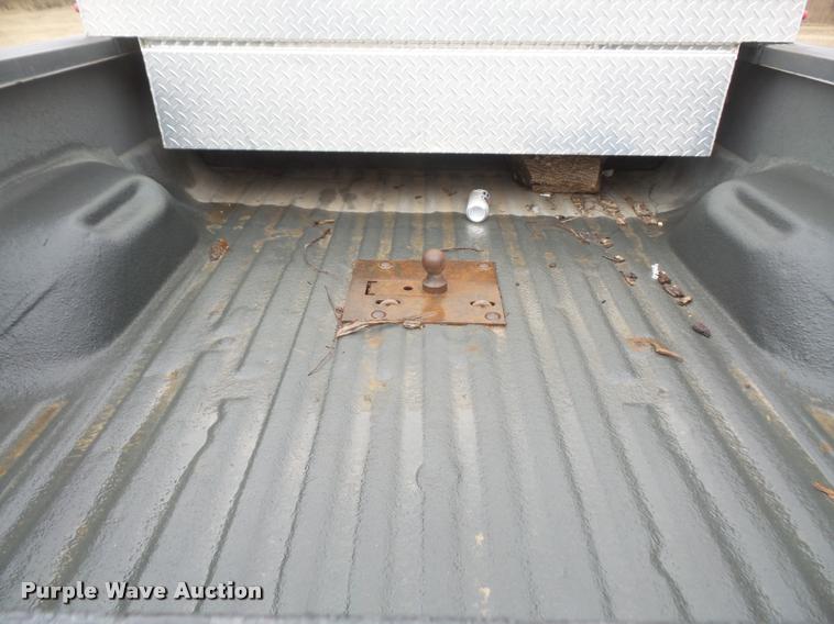 image for item DB0658 2002 Ford F250 Super Duty Crew Cab pickup truck