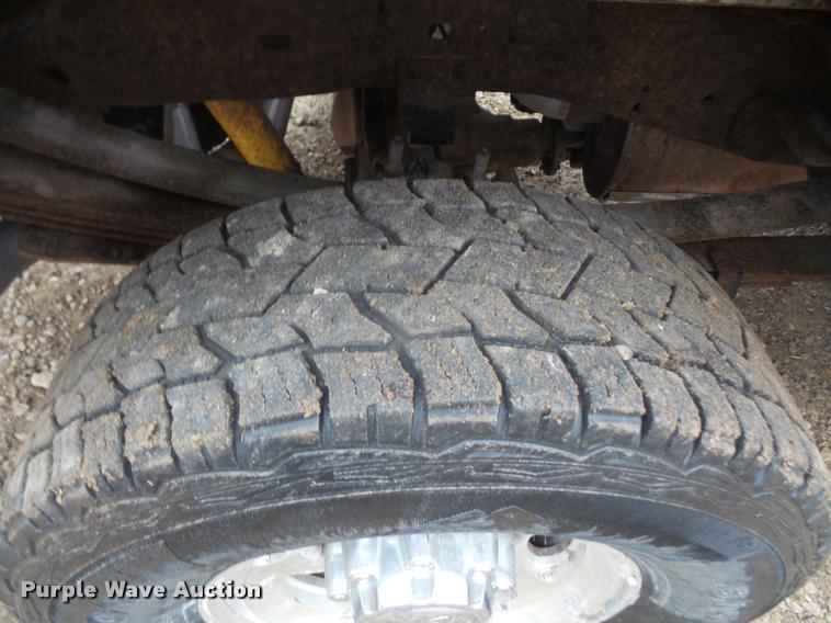 image for item DB0658 2002 Ford F250 Super Duty Crew Cab pickup truck