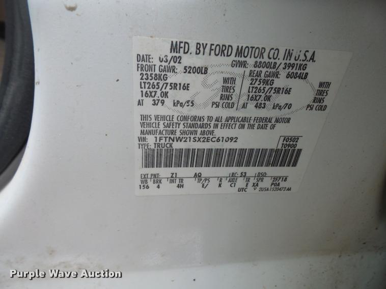 image for item DB0658 2002 Ford F250 Super Duty Crew Cab pickup truck