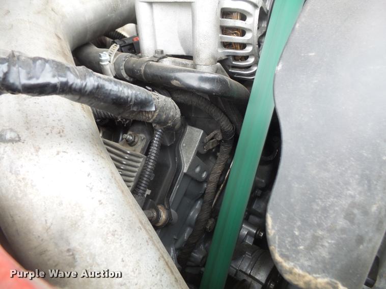 image for item DB0677 2007 Ford F350 Super Duty Crew Cab utility bed pickup truck