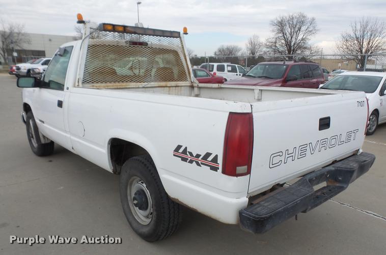 image for item DB0681 1998 Chevrolet 1500 pickup truck
