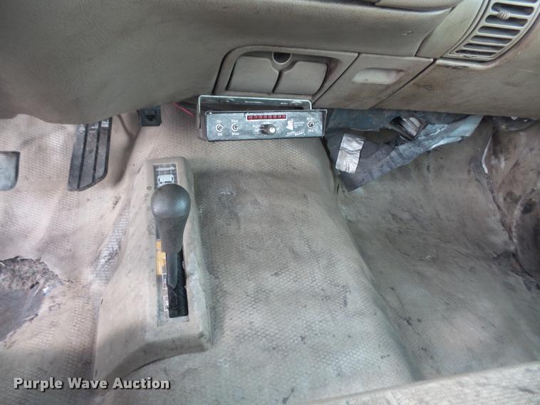 image for item DB0681 1998 Chevrolet 1500 pickup truck