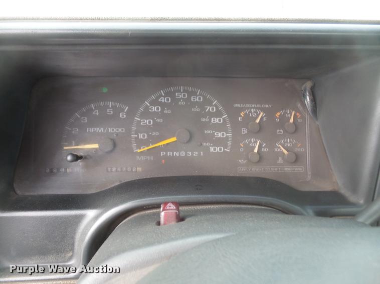 image for item DB0681 1998 Chevrolet 1500 pickup truck