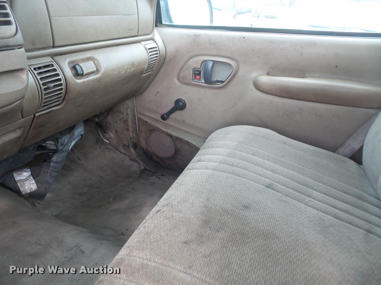 image for item DB0681 1998 Chevrolet 1500 pickup truck